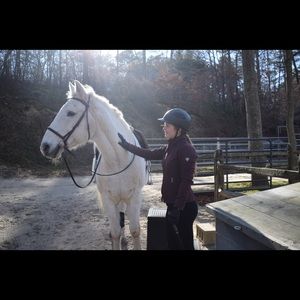 Meet your Posher, Ally